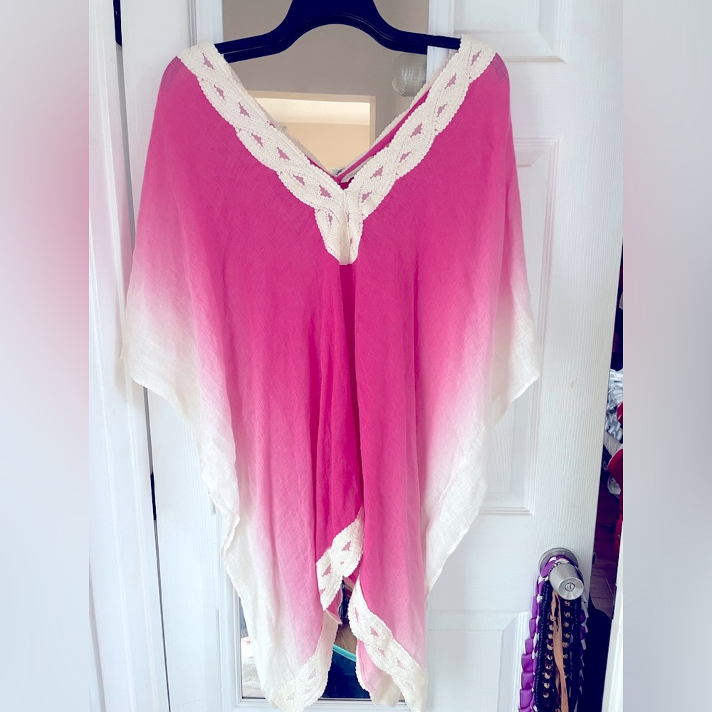 Soft surroundings One size caftan top ombré pink white w/lace front & back